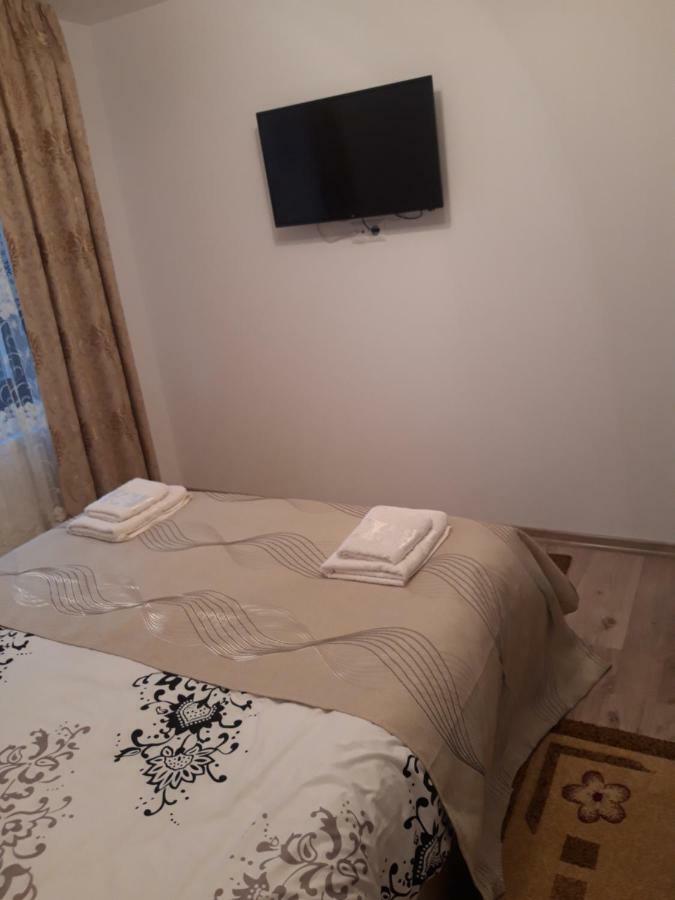 Casa Bianca Oncesti Guest House Exterior photo